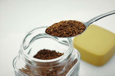 インスタントコーヒーが賞味期限切れ これっていつまで飲めるの ライフハック 開運ラボ